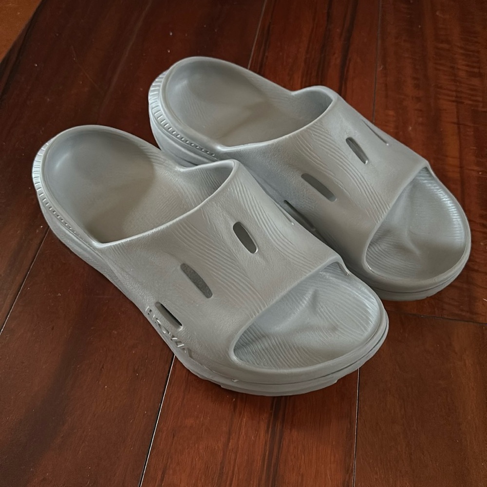 Hoka One One Ora Recovery Slide Sandals Grey Men's Size 9